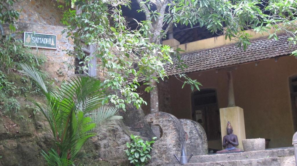 Narampanawa The Kandy Samadhicentre מראה חיצוני תמונה